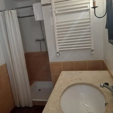 Casas De Sao Francisco Da Cha Homestay *