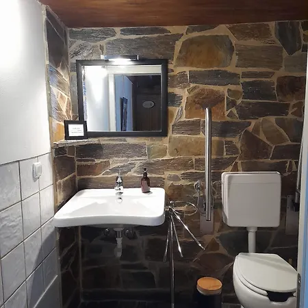 Casas De Sao Francisco Da Cha * Gois