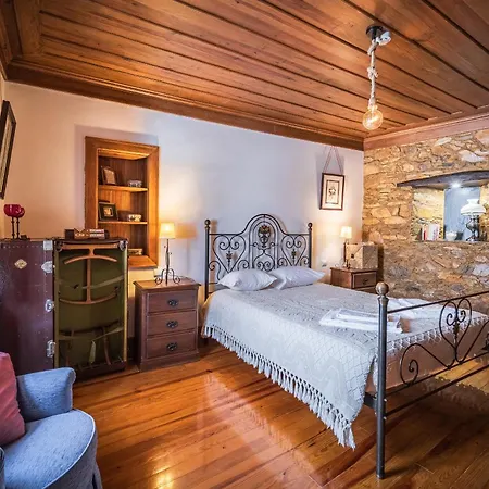 Casas De Sao Francisco Da Cha *