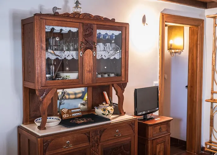 Casas De Sao Francisco Da Cha Homestay