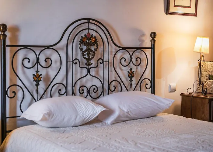 Casas De Sao Francisco Da Cha Homestay